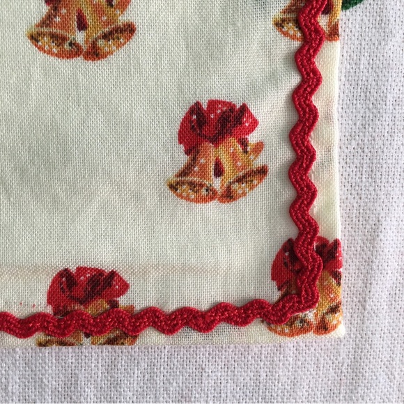 🔔 Handmade Vintage Style Golden Bells Napkins, Set of 2 🔔 - Picture 13 of 16